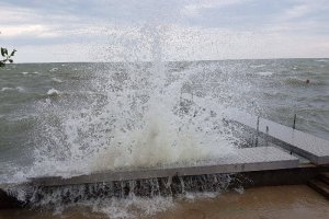 THRUFLOW PLASTIC DECKING - 2