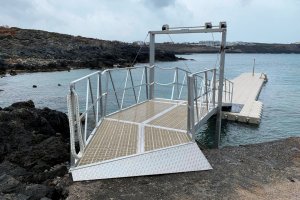 THRUFLOW PLASTIC DECKING - 6