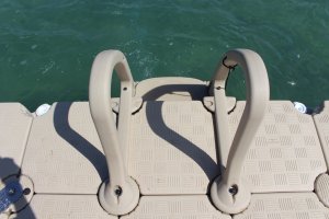 ΣΚΑΛΑ CANDOCK - 3