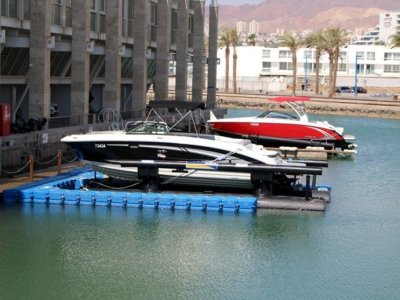 Boatlift AirBerth M430 for "SUNDECK"