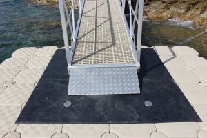 ΡΑΜΠΑ ΑΜΕΑ - 1